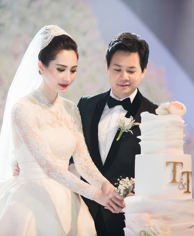 Top 3 HHVN 2012: Hoa hậu Đặng Thu Thảo và 2 á hậu đều có hôn nhân viên mãn ảnh 4