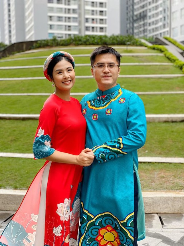 Top 3 HHVN 2010: Ngọc Hân thành nhà thiết kế nổi tiếng, Á hậu Hoàng My chu du khắp thế giới ảnh 5