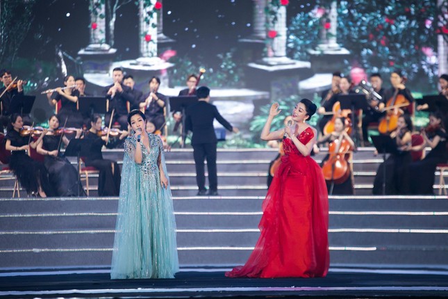 Nhìn lại đêm Chung khảo toàn quốc đầy sắc màu nghệ thuật của Miss World Vietnam 2022 ảnh 7