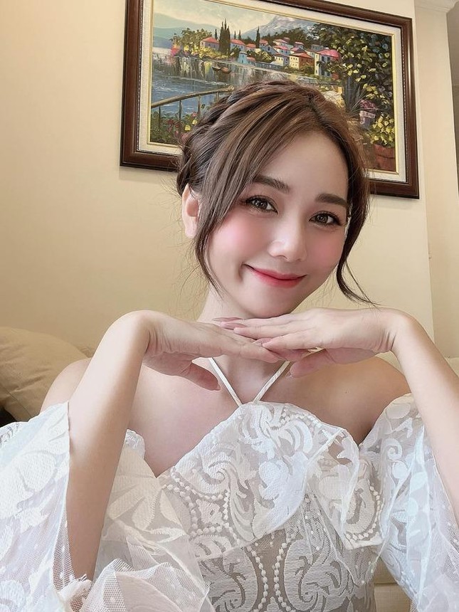 Nữ chính 'Người ấy là ai' với hơn 2 triệu người follow dự thi Hoa hậu Hòa bình Việt Nam 2022 ảnh 2