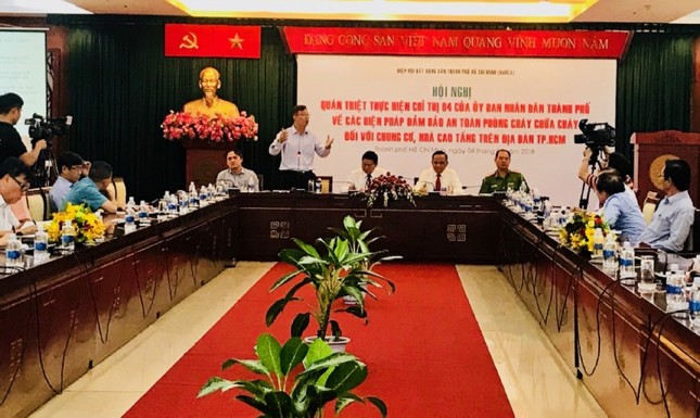 Vụ cháy Carina khiến căn hộ ảm đạm, đất nền bị 'thổi giá' ảnh 1