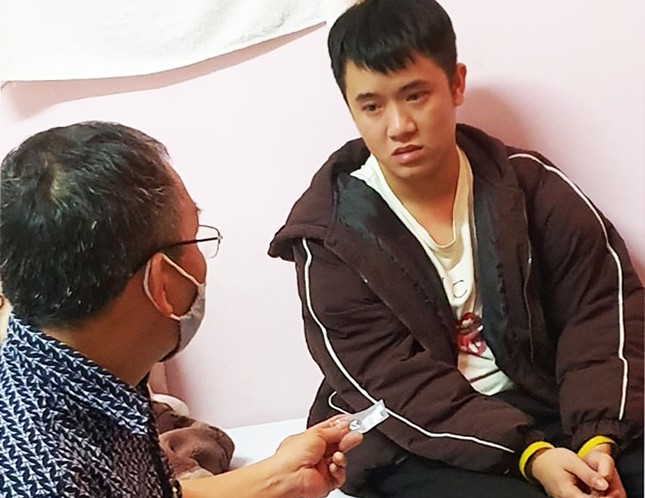 Hơn 20 thanh niên phê ma túy trong khách sạn ở Đà Lạt ảnh 3