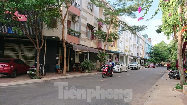 Vụ dự án đất 'vàng' ì ạch 13 năm: Xẻ đất xây nhà bán do thiếu vốn ảnh 1