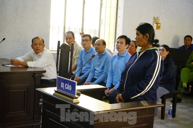 Vụ cán bộ xã trục lợi dự án ngàn tỷ: Bị cáo phải giám định tâm thần đối diện án nào? ảnh 1