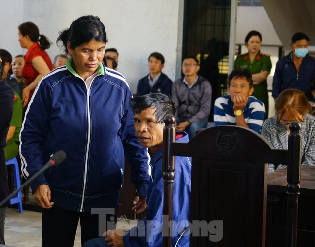 Vụ cán bộ xã trục lợi dự án ngàn tỷ: Bị cáo phải giám định tâm thần đối diện án nào? ảnh 2