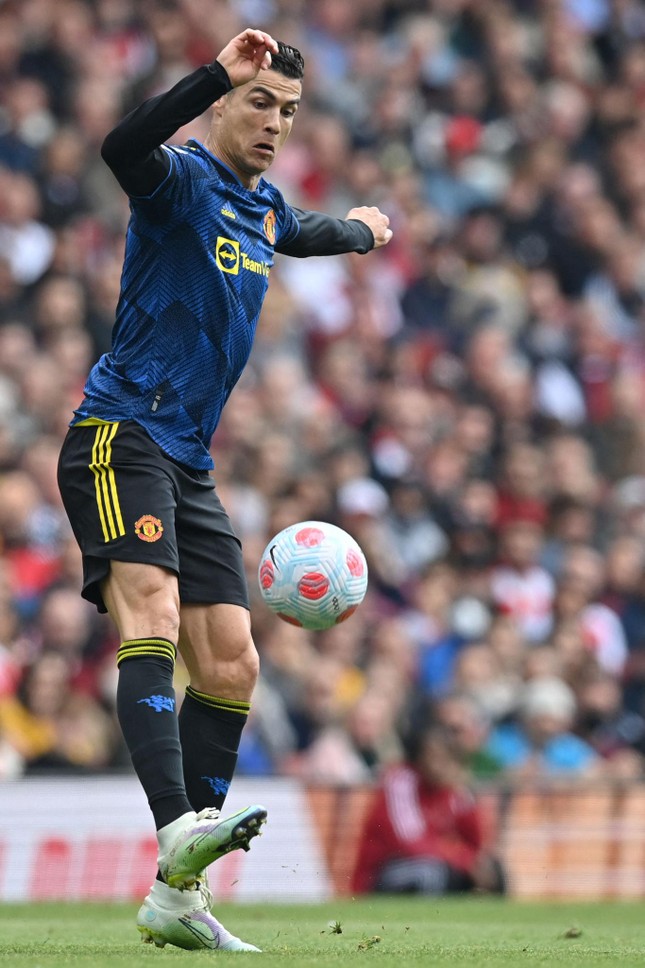 Arsenal vs MU (2-1, hiệp 1): Ronaldo ghi bàn ảnh 4