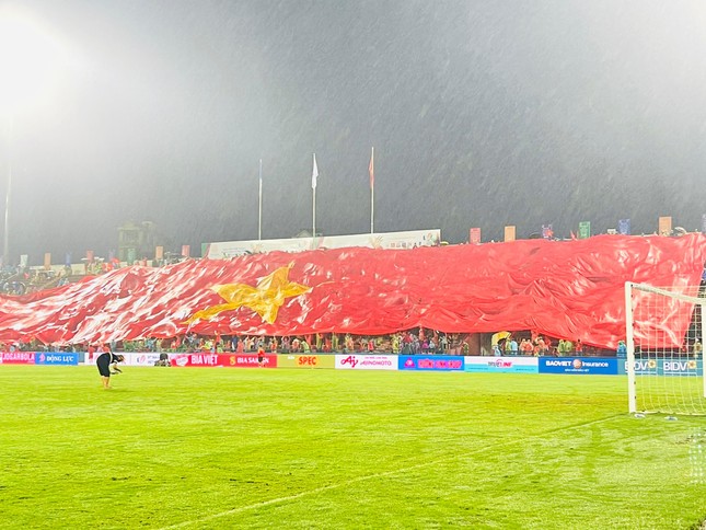 U23 Việt Nam vào bán kết với ngôi nhất bảng dù vẫn gặp khó trong ghi bàn ảnh 23