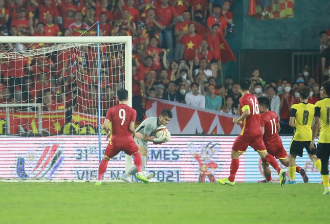 Trực tiếp U23 Việt Nam vs U23 Malaysia 1-0 (hiệp phụ): Tiến Linh ghi bàn cho U23 Việt Nam ảnh 6