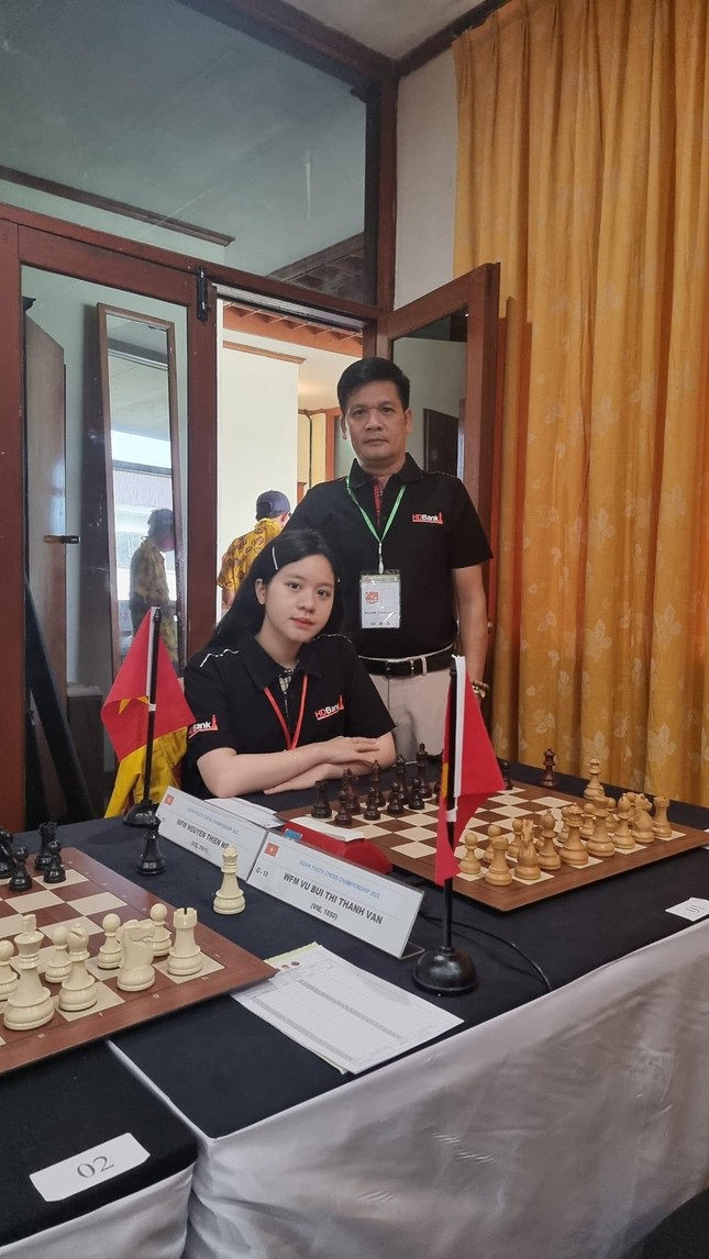 Nét đáng yêu của hot girl Việt Nam 17 tuổi vừa giành HCV cờ vua châu Á ảnh 2