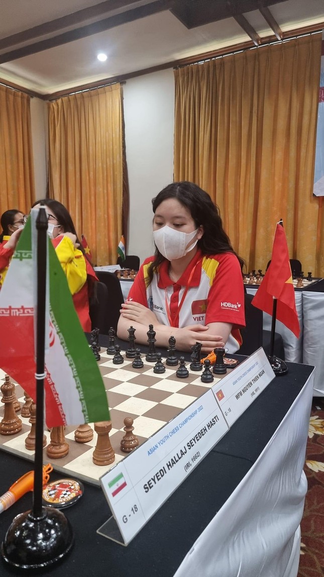 Nét đáng yêu của hot girl Việt Nam 17 tuổi vừa giành HCV cờ vua châu Á ảnh 6