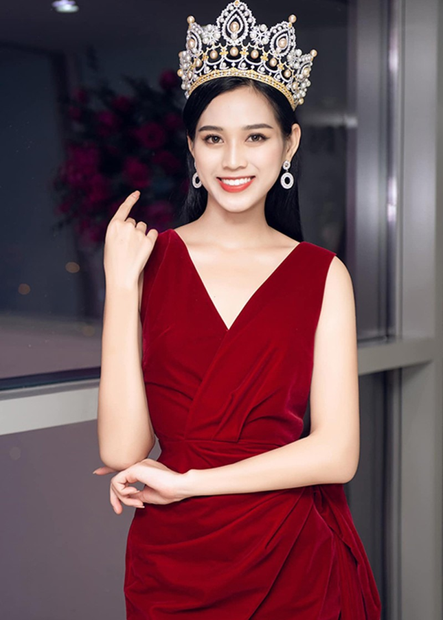 Hoa hậu Đỗ Thị Hà tiết lộ mẫu bạn trai lý tưởng ảnh 5