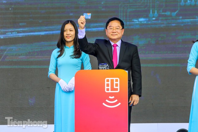 Khoảnh khắc kick-off bắt đầu Sóng Festival ảnh 2