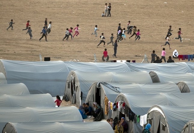 Cận cảnh Kobani trong vòng vây phiến quân IS ảnh 11