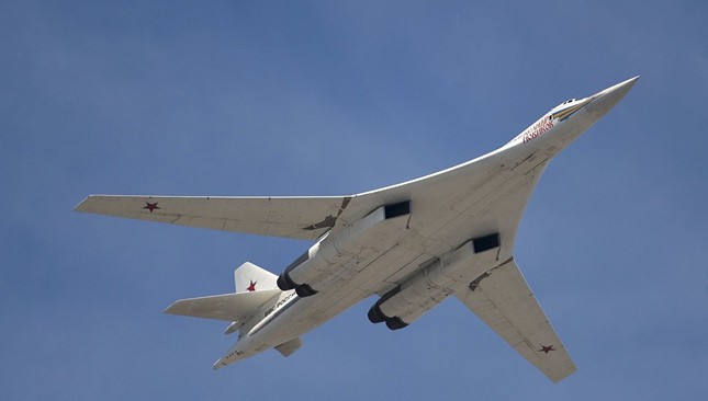 ‘Thiên nga trắng’ Tu-160 - Niềm tự hào của Tổng thống Putin ảnh 1