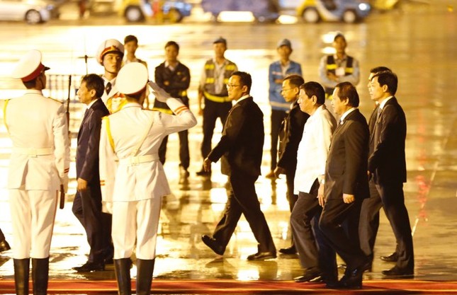 Tổng thống Philippines Duterte tới Đà Nẵng dự APEC 2017 ảnh 11