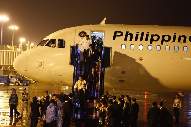 Tổng thống Philippines Duterte tới Đà Nẵng dự APEC 2017 ảnh 2
