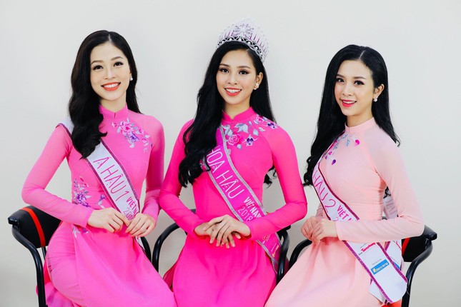 Á hậu 1 HHVN 2018 Bùi Phương Nga: 'Hoa hậu là người đẹp nhất' ảnh 9