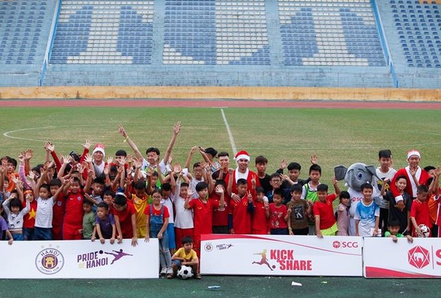 Rộn ràng không khí đón Giáng sinh 2018 ảnh 16