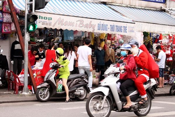 Rộn ràng không khí đón Giáng sinh 2018 ảnh 8
