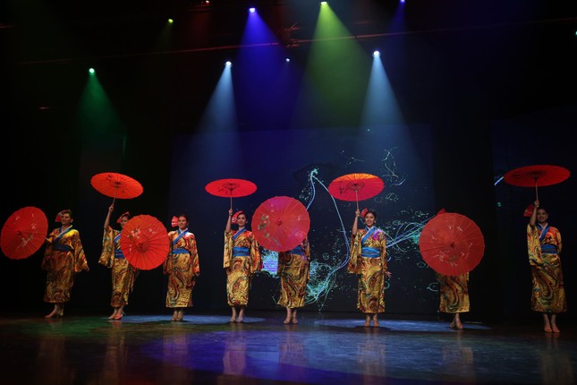 Xướng tên hai Đại sứ Thiện chí Hoa Anh Đào năm 2019 ảnh 52