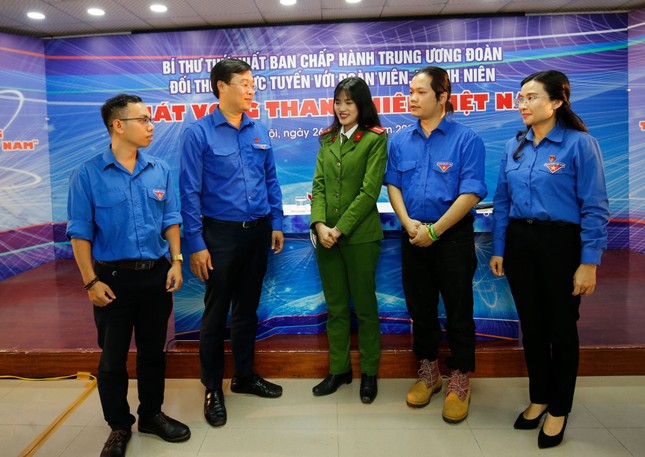Bí thư thứ nhất T.Ư Ðoàn: ĐVTN đoàn kết một lòng, chung tay đẩy lùi dịch COVID-19 ảnh 22