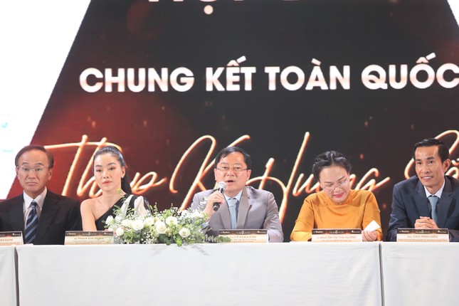 Truyền hình trực tiếp Chung kết toàn quốc Hoa hậu Việt Nam 2020 trên sóng VTV3 ảnh 55