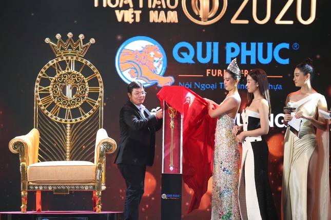 Truyền hình trực tiếp Chung kết toàn quốc Hoa hậu Việt Nam 2020 trên sóng VTV3 ảnh 42