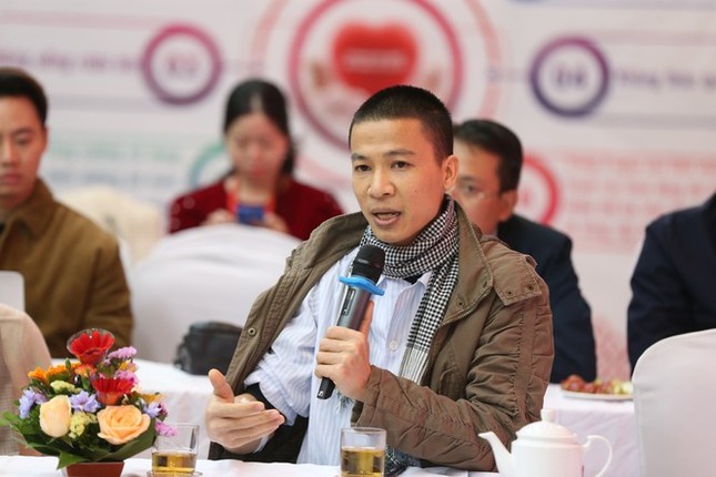Giọt máu ấm giữa ngày đông lạnh ảnh 6