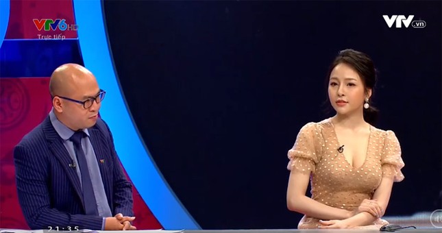 Hot girl bình luận World Cup trên VTV bị chê nhạt là ai? ảnh 1
