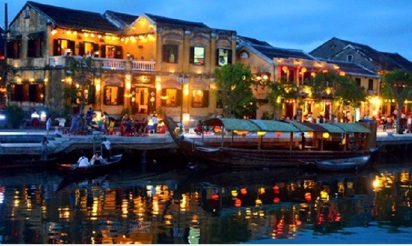 Thế giới rực rỡ pháo hoa thời khắc chuyển sang năm 2019 ảnh 6
