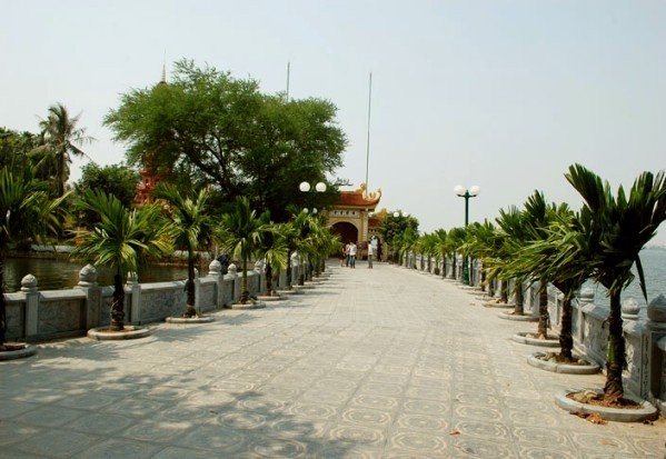 Tên sau cùng của chùa Trấn Quốc là gì?
