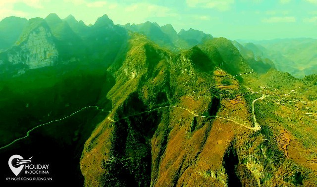 Mã Pí Lèng là 1 trong “tứ đại đỉnh đèo” huyền thoại của Tây Bắc Việt Nam, bên cạnh những đỉnh đèo nào?