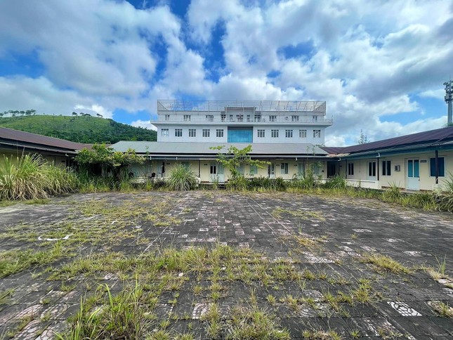 Toàn cảnh khu ‘bệnh viện ma’ gần 70 triệu USD bỏ hoang ở Quảng Ninh
