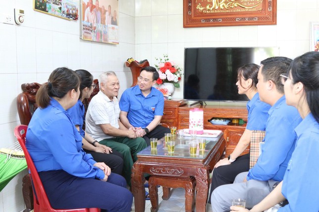 Tuổi trẻ Quảng Ninh phát huy truyền thống 'Uống nước nhớ nguồn' ảnh 5