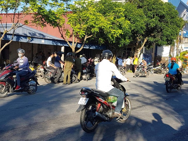 Điều tra vụ chồng bị cứa cổ, vợ chết dưới kênh tại Hải Phòng ảnh 2