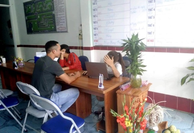 Văn phòng đào tạo lái xe 'bao đậu 100%' mạo danh trường Bộ Công an ảnh 1