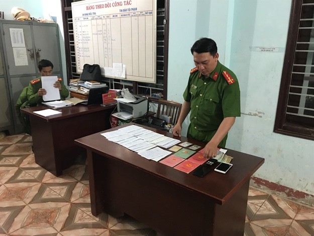 'Tín dụng đen' cho vay nặng lãi lên tới trên 500%/năm ảnh 2