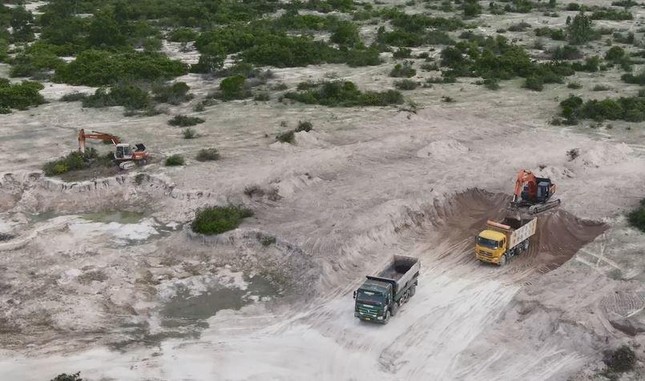 Vụ 'đại công trường' trong KCN Phước Nam: Chủ đầu tư khai thác trái phép 5.000 m3 đất
