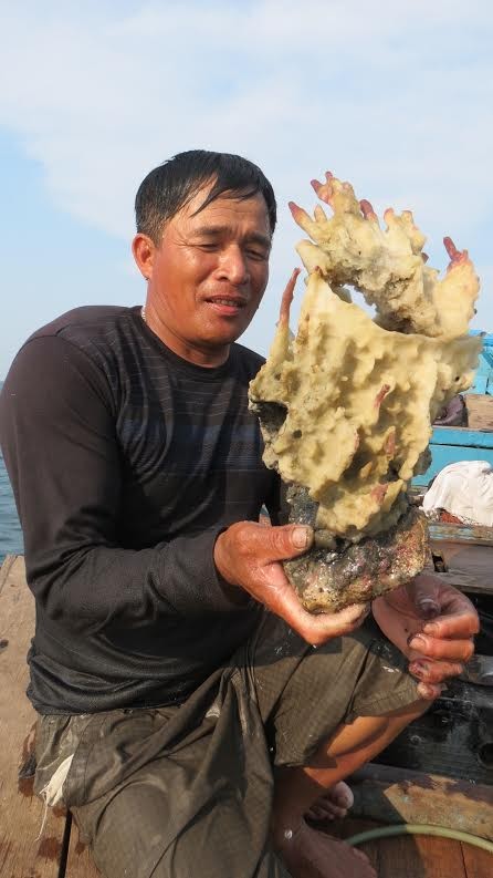 Ngư dân lặn biển kể gì? ảnh 4