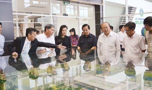 Doanh nhân David Dương: Ra đi để trở về ảnh 1