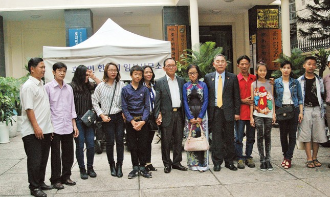 Chuyện tình cô gái Sài Gòn và người lính Ðại Hàn ảnh 3