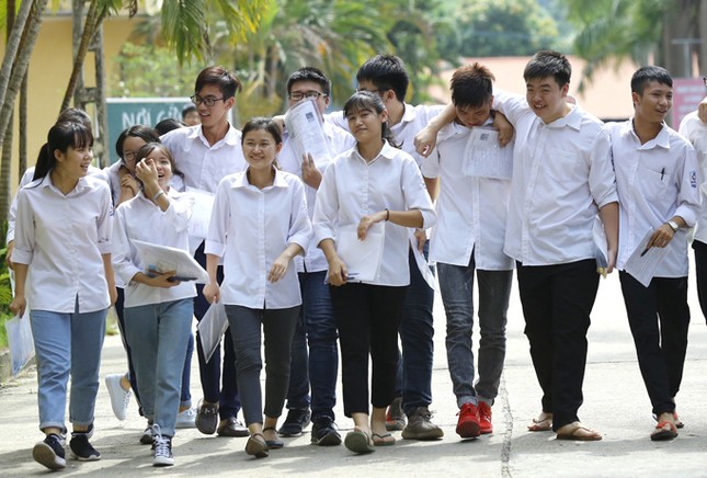 ĐBQH Lưu Bình Nhưỡng: Vụ bút phê lý lịch mang tính chất tư thù, triệt con đường tiến thân ảnh 1