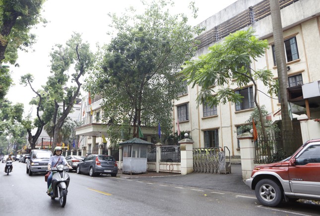 Di dời trụ sở bộ ngành khỏi nội đô Hà Nội: Yêu cầu bức bách, giải pháp nửa vời ảnh 1