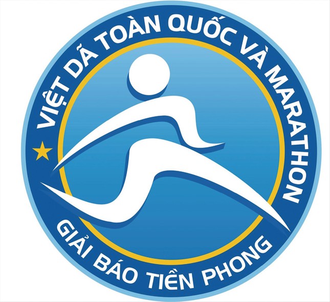 Tuổi 65 vẫn 'bẻ gãy sừng trâu' ảnh 1