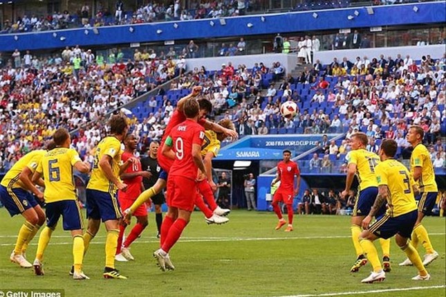 'Lão tướng' Kompany chia tay tuyển Bỉ sau World Cup 2018 ảnh 1