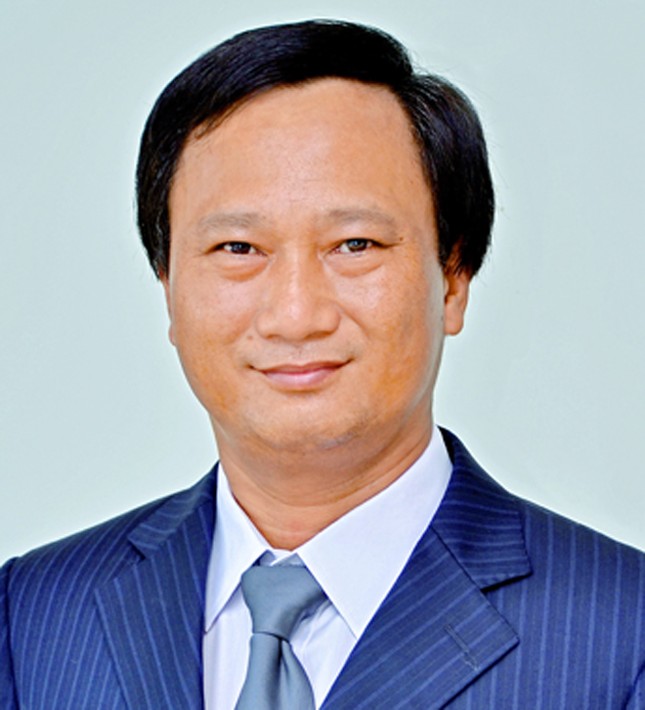 Nhiều dấu hiệu oan sai trong vụ 'áp giải học sinh tại sân trường' ảnh 1