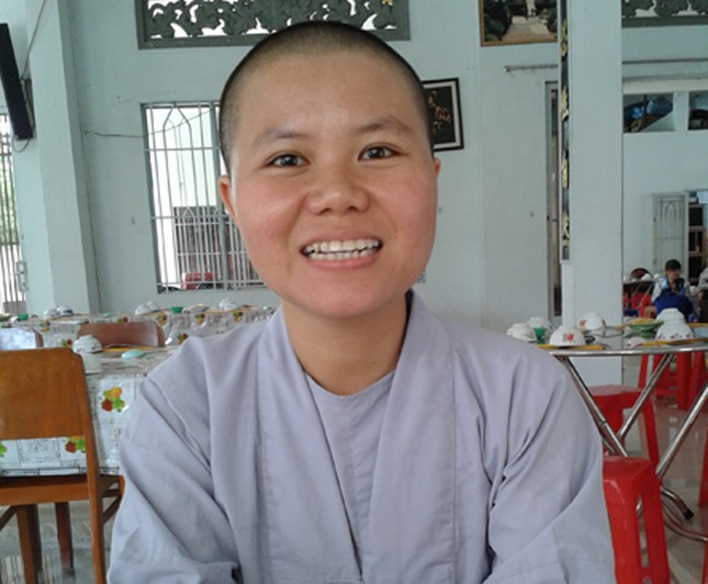 Về ngôi chùa nơi quy y cho bò ảnh 2