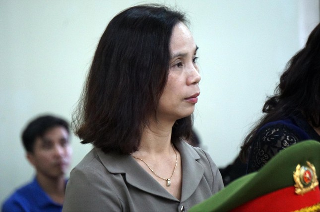 Gian lận thi ở Hà Giang: Đề nghị tuyên bị cáo chủ mưu 8-9 năm tù ảnh 2