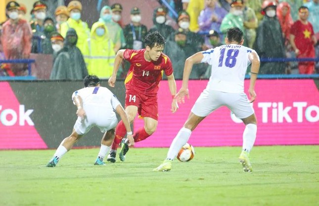 Báo Philippines coi trận hòa U23 Việt Nam là 'thành quả của sự kiên cường' ảnh 1