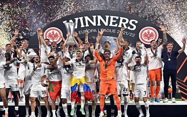 Frankfurt trở thành tân vương Europa League ảnh 1